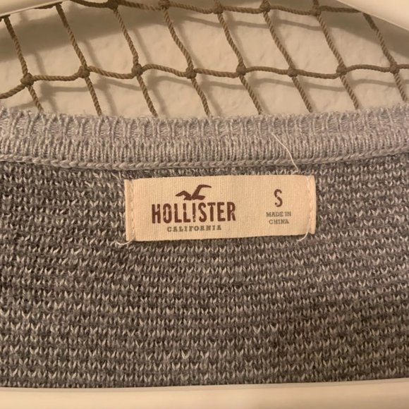Hollister Gray Camo Sweater - Ladies S - Picture 3 of 3